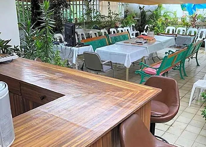 호텔 The Mansion - 20 Pax Luxury Near Airport In Pasay 마닐라